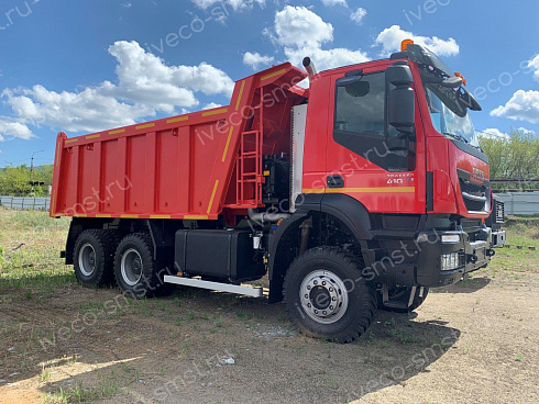 Самосвал IVECO-AMT 653900