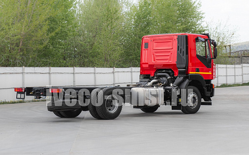 Шасси AMT N.V. 432901 (4x2) 390 л.с.