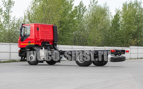 Шасси AMT N.V. 432901 (4x2) 390 л.с.